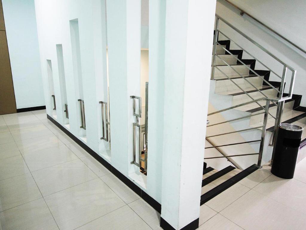 Amaliun Hotel Medan Zewnętrze zdjęcie