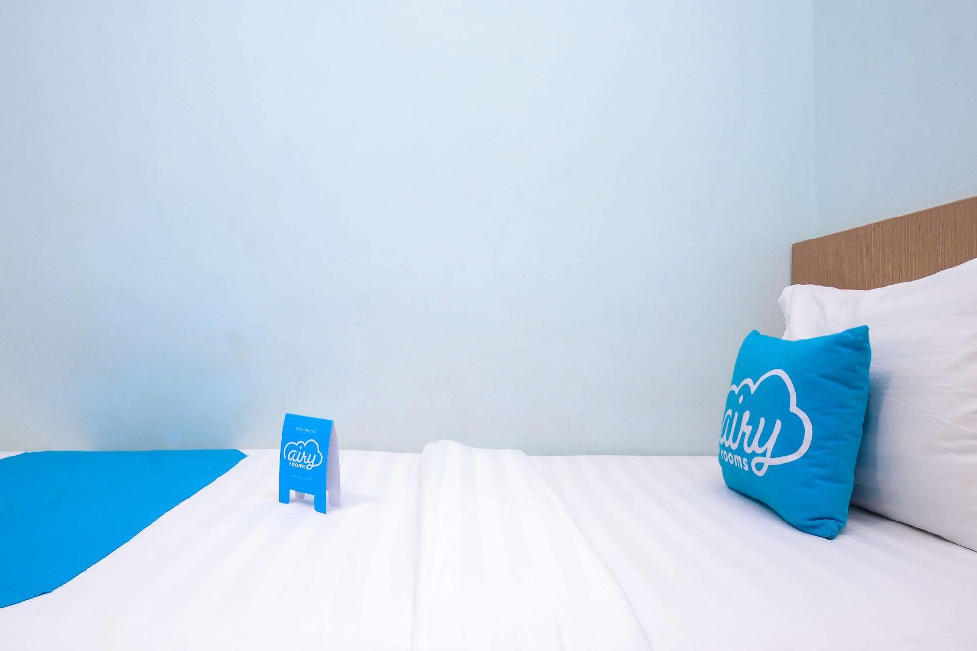 Amaliun Hotel Medan Zewnętrze zdjęcie